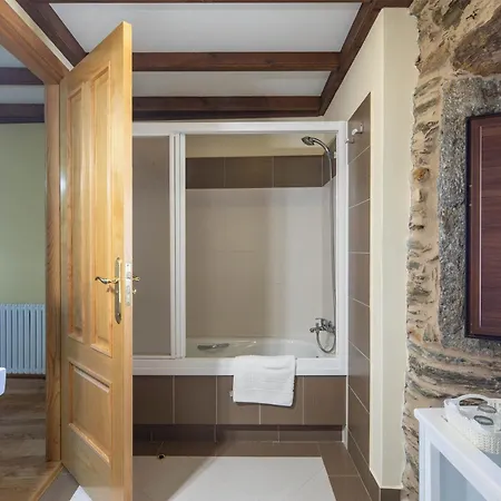 Holiday home O Forno Do Curro-casina Da Avela
