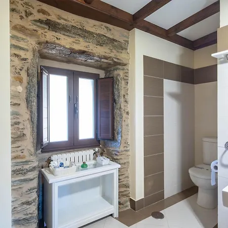 Holiday home O Forno Do Curro-casina Da Avela Boboras